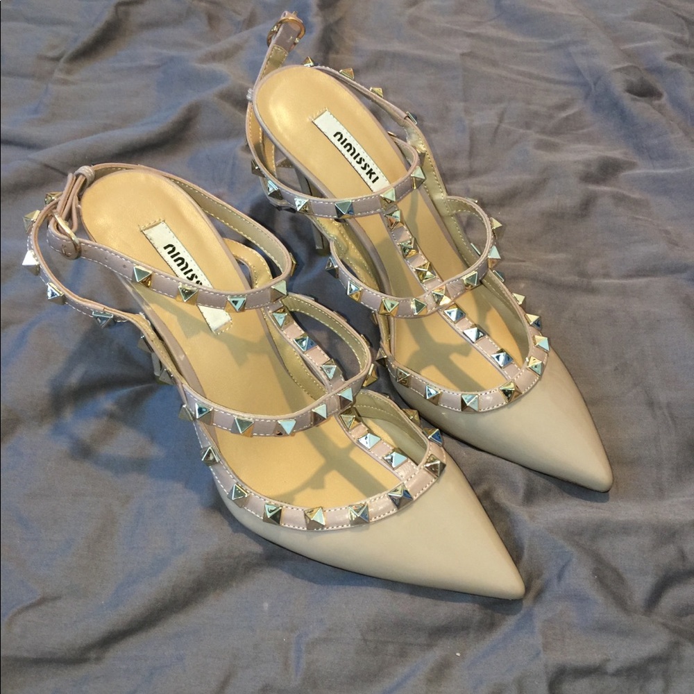 Pale nude rockstud heels (NEW)
